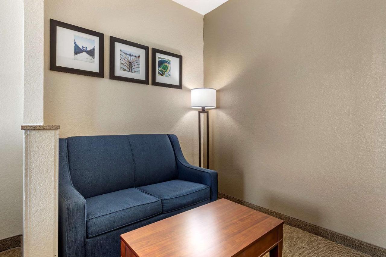 Comfort Suites Waco Near University Area Buitenkant foto