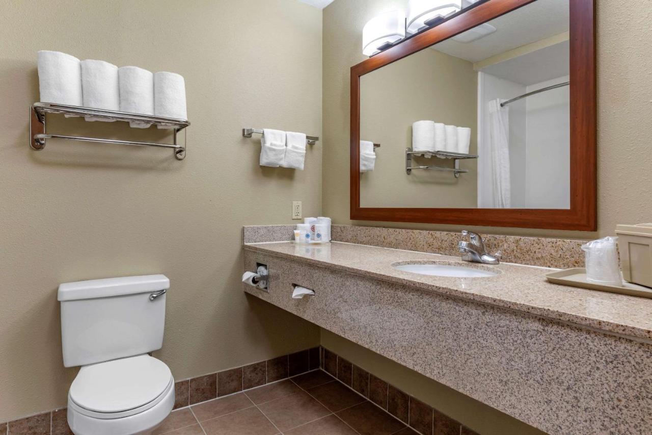 Comfort Suites Waco Near University Area Buitenkant foto