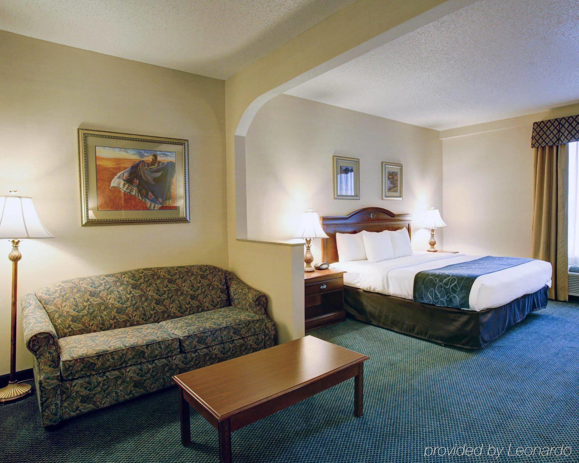 Comfort Suites Waco Near University Area Buitenkant foto