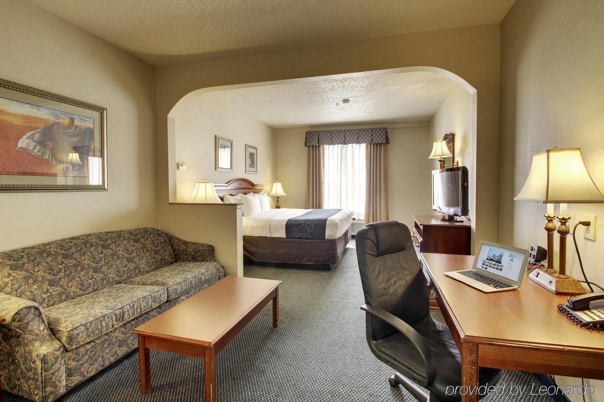 Comfort Suites Waco Near University Area Buitenkant foto